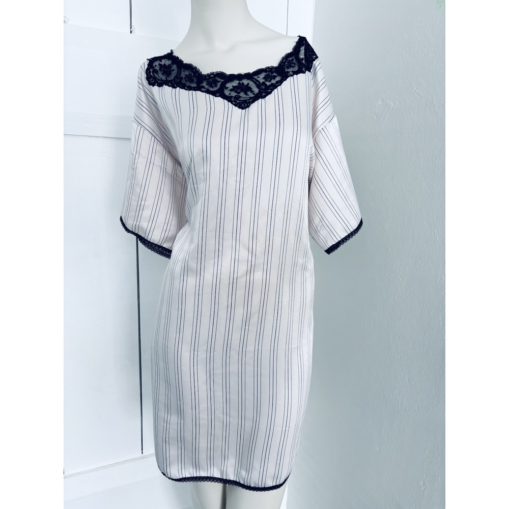 Linda‎ Satin & Lace Trim Nightgown Lingerie - Black & White - Vintage Womens